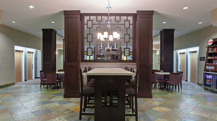 Hampton Inn Santa Cruz Lobby