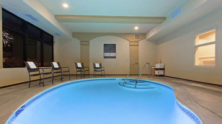 Hampton Inn Santa Cruz Pool