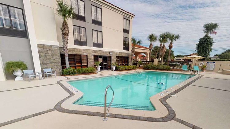 Hampton Inn St. Simons Island Pool
