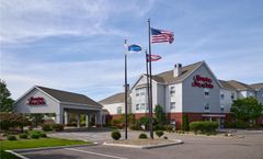 Hampton Inn & Suites Cleveland Southeast