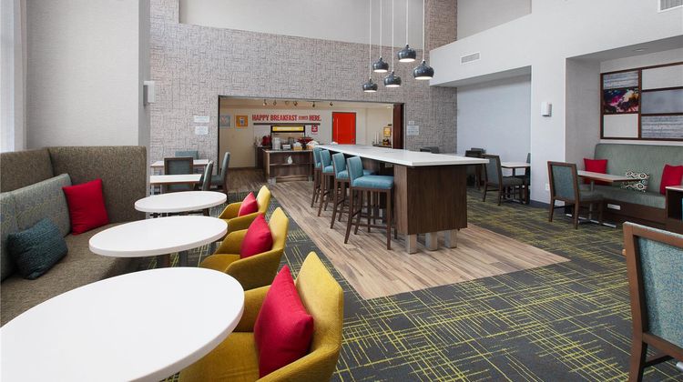 Hampton Inn & Suites St Cloud Restaurant