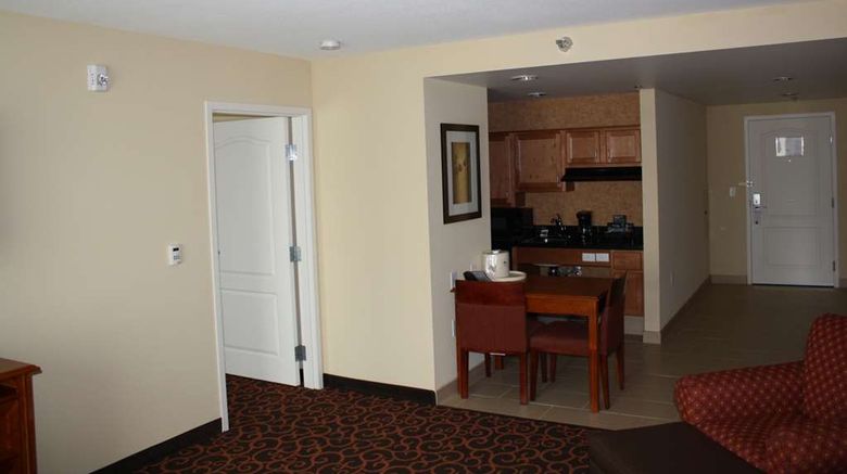 <b>Homewood Suites St Cloud Room</b>. Images powered by <a href="https://iceportal.shijigroup.com/" title="IcePortal" target="_blank">IcePortal</a>.