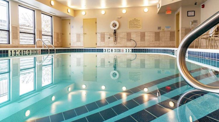 Hampton Inn St Joseph Pool