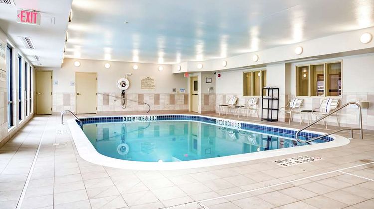 Hampton Inn St Joseph Pool