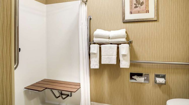 Hampton Inn St Joseph Room