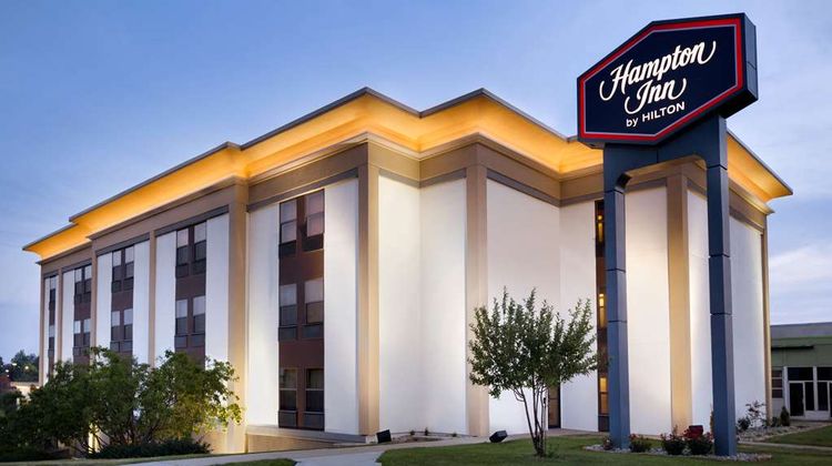 Hampton Inn St Joseph Exterior