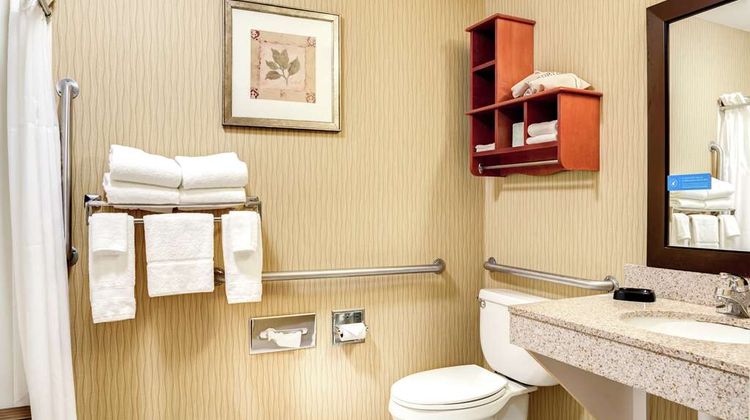 Hampton Inn St Joseph Room