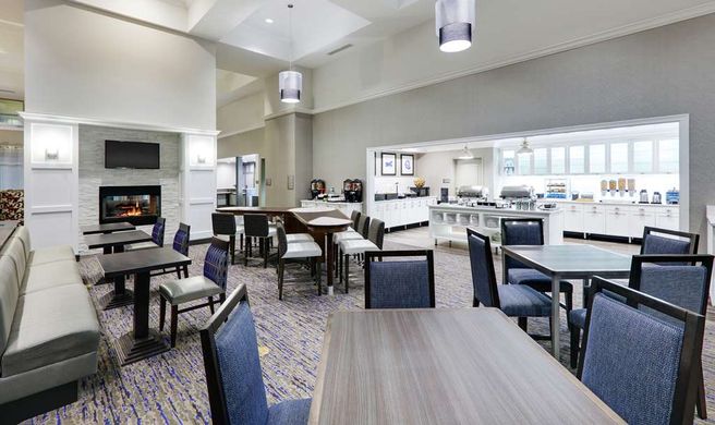 Homewood Suites by Hilton Chesterfield Lobby