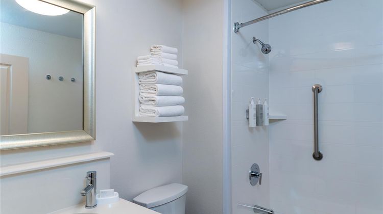 Hampton Inn St Louis Room