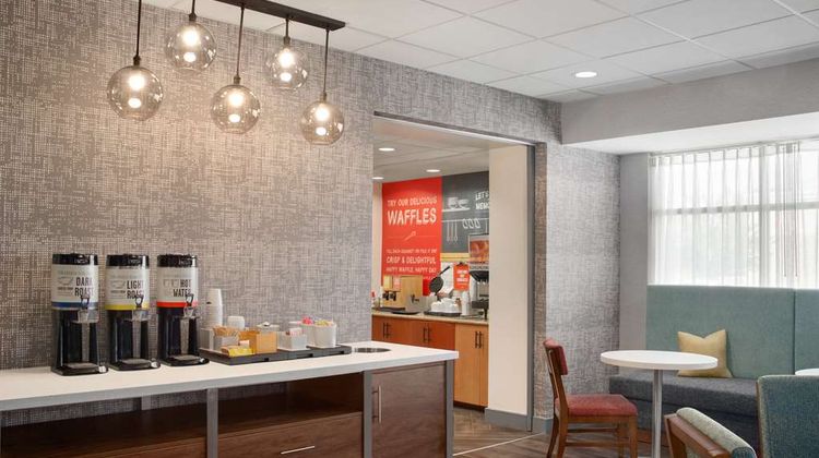 Hampton Inn Columbia Restaurant