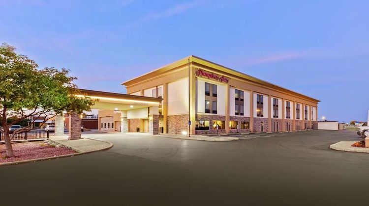 Hampton Inn Collinsville Exterior