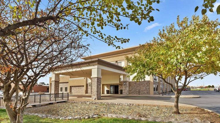 Hampton Inn Collinsville Exterior