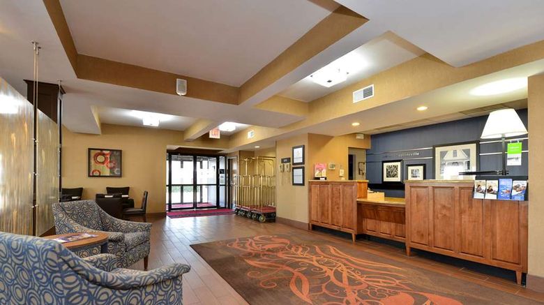 <b>Hampton Inn Collinsville Lobby</b>. Images powered by <a href="https://iceportal.shijigroup.com/" title="IcePortal" target="_blank">IcePortal</a>.