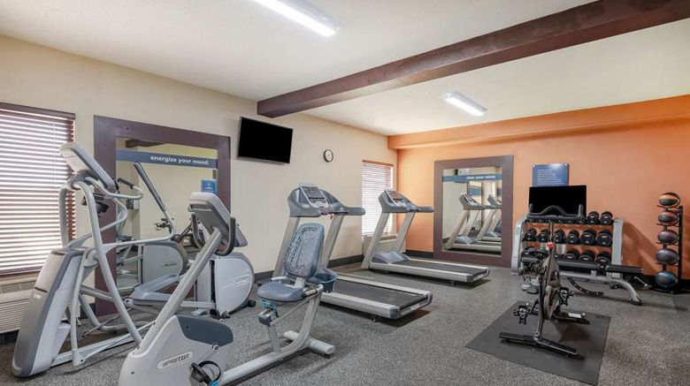 <b>Hampton Inn Collinsville Health</b>. Images powered by <a href="https://iceportal.shijigroup.com/" title="IcePortal" target="_blank">IcePortal</a>.