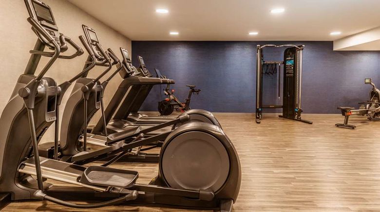 <b>Hampton Inn & Stes St Louis Health</b>. Images powered by <a href="https://iceportal.shijigroup.com/" title="IcePortal" target="_blank">IcePortal</a>.