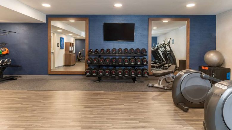 <b>Hampton Inn & Stes St Louis Health</b>. Images powered by <a href="https://iceportal.shijigroup.com/" title="IcePortal" target="_blank">IcePortal</a>.
