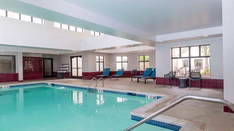 <b>Hampton Inn & Stes St Louis Pool</b>. Images powered by <a href="https://iceportal.shijigroup.com/" title="IcePortal" target="_blank">IcePortal</a>.