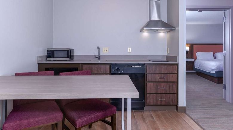 <b>Hampton Inn & Stes St Louis Other</b>. Images powered by <a href="https://iceportal.shijigroup.com/" title="IcePortal" target="_blank">IcePortal</a>.