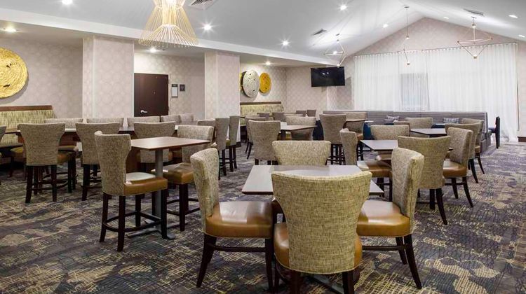 Homewood Suites by Hilton Galleria Lobby