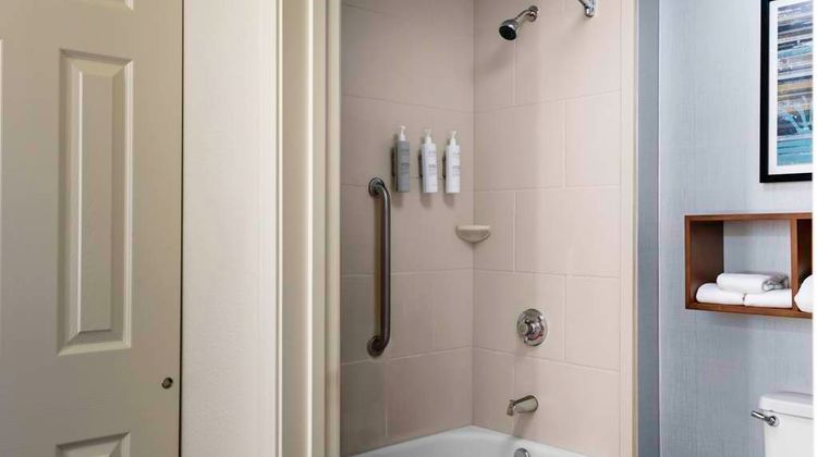 Homewood Suites by Hilton Galleria Room