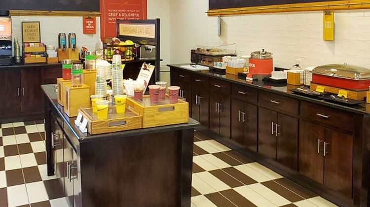 Hampton Inn Stow Restaurant