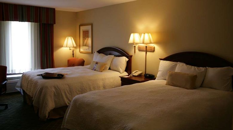<b>Hampton Inn Stow Room</b>. Images powered by <a href="https://iceportal.shijigroup.com/" title="IcePortal" target="_blank">IcePortal</a>.