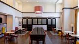 <b>Hampton Inn & Suites Sonoma County Lobby</b>. Images powered by <a href="https://iceportal.shijigroup.com/" title="IcePortal" target="_blank">IcePortal</a>.