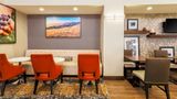 Hampton Inn & Suites Sonoma Wine Country Lobby