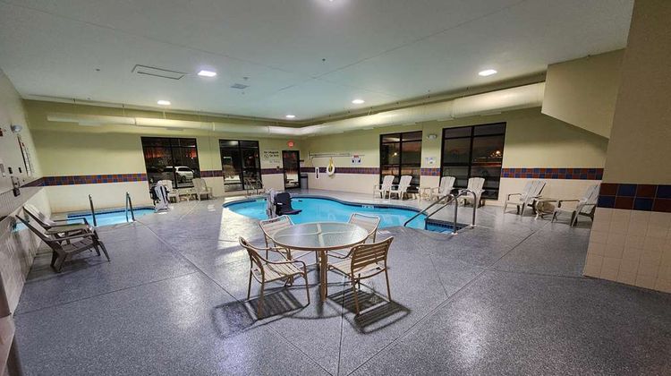Hampton Inn Pool