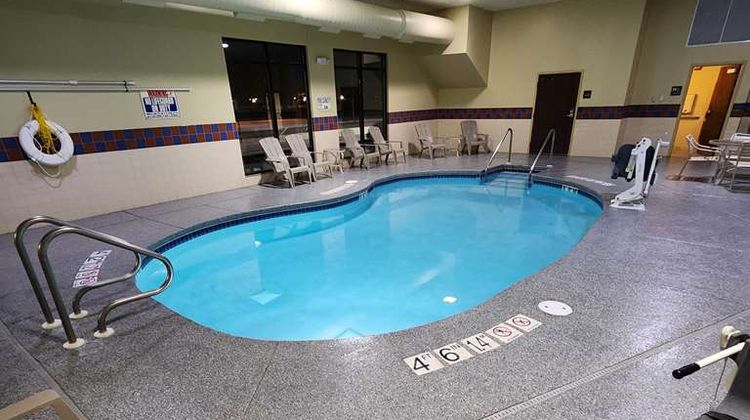 Hampton Inn Pool
