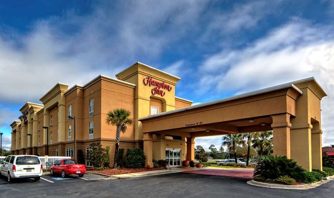 Hampton Inn Manning Exterior