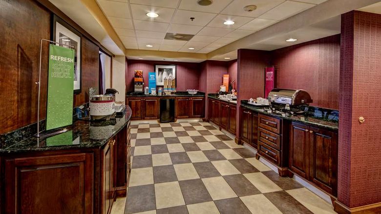 <b>Hampton Inn Manning Restaurant</b>. Images powered by <a href="https://iceportal.shijigroup.com/" title="IcePortal" target="_blank">IcePortal</a>.