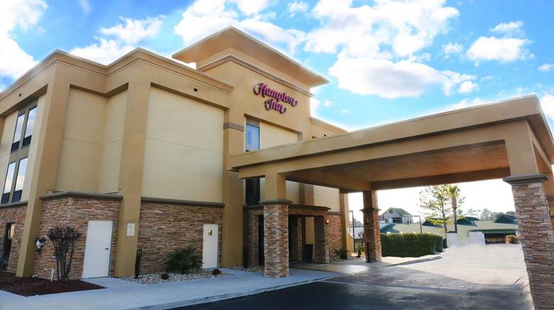 <b>Hampton Inn Sumter Exterior</b>. Images powered by <a href="https://iceportal.shijigroup.com/" title="IcePortal" target="_blank">IcePortal</a>.