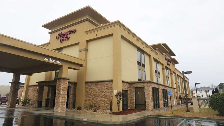 <b>Hampton Inn Sumter Exterior</b>. Images powered by <a href="https://iceportal.shijigroup.com/" title="IcePortal" target="_blank">IcePortal</a>.