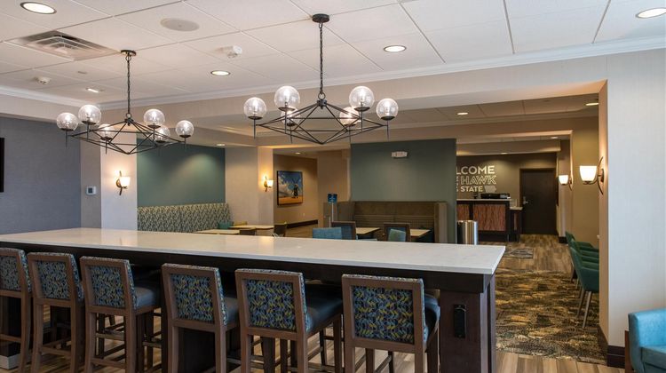 Hampton Inn Orange City Lobby