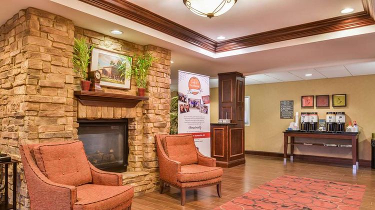 Hampton Inn Statesville Lobby