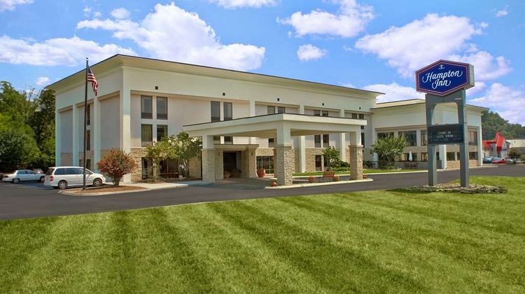 Hampton Inn Sevierville Exterior