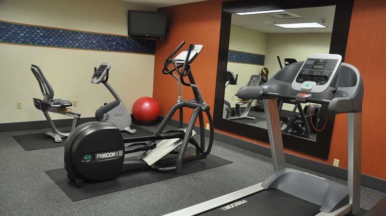 <b>Hampton Inn Stony Creek-Petersburg Health</b>. Images powered by <a href="https://iceportal.shijigroup.com/" title="IcePortal" target="_blank">IcePortal</a>.