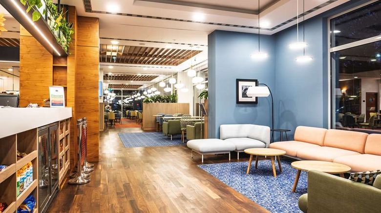 <b>Hampton By Hilton Swinoujscie Lobby</b>. Images powered by <a href="https://iceportal.shijigroup.com/" title="IcePortal" target="_blank">IcePortal</a>.