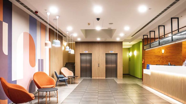 <b>Hampton By Hilton Swinoujscie Lobby</b>. Images powered by <a href="https://iceportal.shijigroup.com/" title="IcePortal" target="_blank">IcePortal</a>.