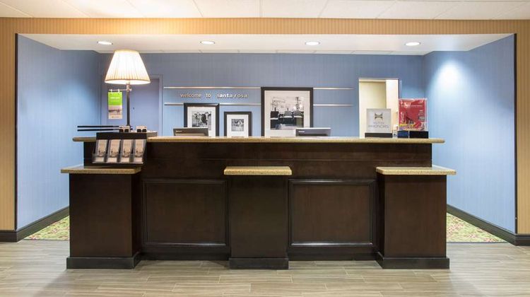 Hampton Inn Santa Rosa Lobby