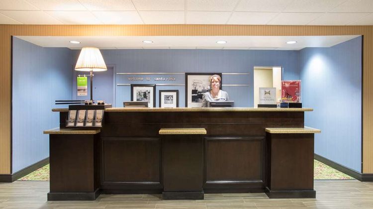 Hampton Inn Santa Rosa Lobby