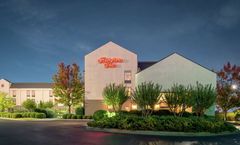 Hampton Inn University
