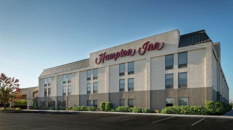 <b>Hampton Inn University Exterior</b>. Images powered by <a href="https://iceportal.shijigroup.com/" title="IcePortal" target="_blank">IcePortal</a>.