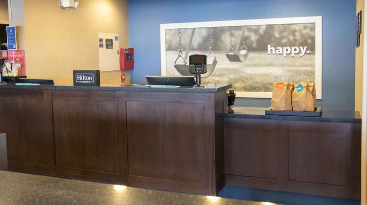 Hampton Inn Tuscaloosa East Lobby