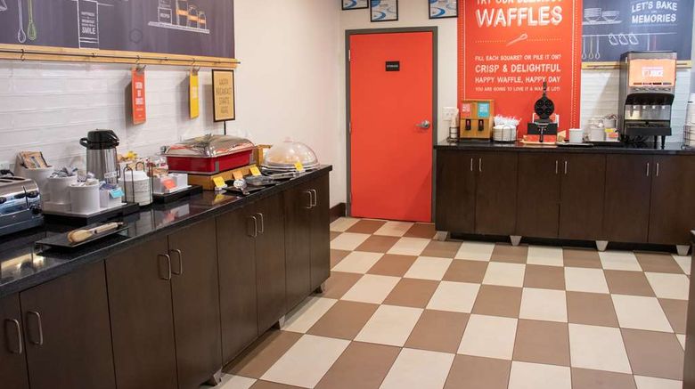 <b>Hampton Inn Tuscaloosa East Restaurant</b>. Images powered by <a href="https://iceportal.shijigroup.com/" title="IcePortal" target="_blank">IcePortal</a>.