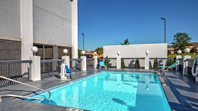 Hampton Inn Tullahoma Pool