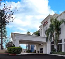 Hampton Inn & Suites Tulare Exterior