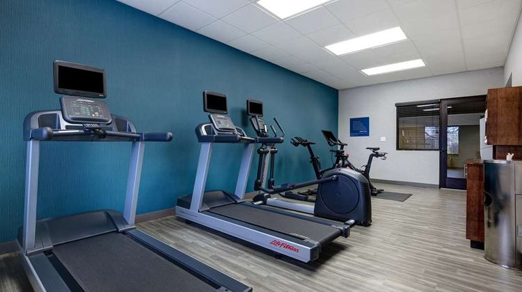 Hampton Inn & Suites Tulare Health