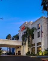 Hampton Inn & Suites Tulare